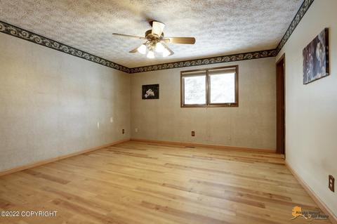 12624 Crested Butte Dr, Eagle River, AK 99577 photo 9
