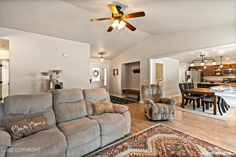 5834 E Summit Cir, Wasilla, AK 99654 photo 9