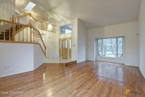 2802 Seafarer Loop, Anchorage, AK 99516 photo 5