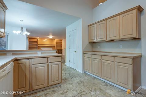 2802 Seafarer Loop, Anchorage, AK 99516 photo 13