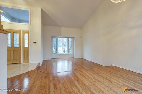 2802 Seafarer Loop, Anchorage, AK 99516 photo 6
