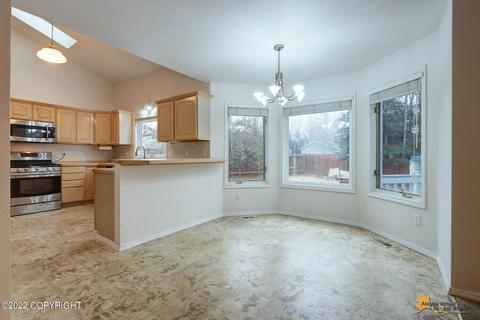 2802 Seafarer Loop, Anchorage, AK 99516 photo 17
