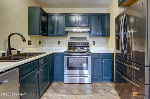 7805 Chaimi Loop, Anchorage, AK 99504 photo 1