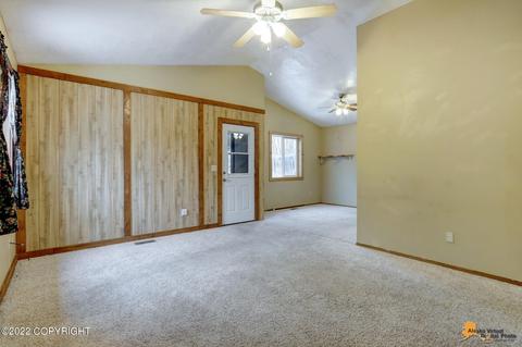 7805 Chaimi Loop, Anchorage, AK 99504 photo 4
