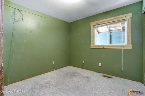 7805 Chaimi Loop, Anchorage, AK 99504 photo 9