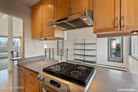 3611 E 20th Ave, Anchorage, AK 99508 photo 18