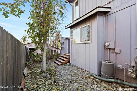 3611 E 20th Ave, Anchorage, AK 99508 photo 2