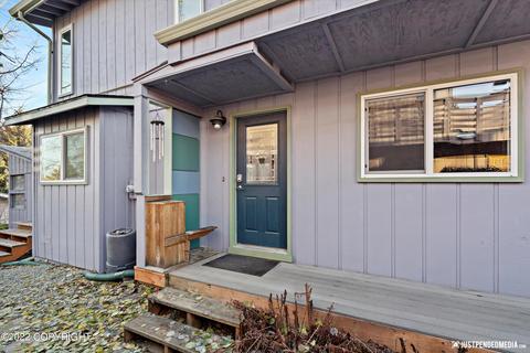 3611 E 20th Ave, Anchorage, AK 99508 photo 1