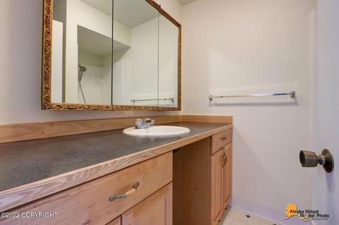 6005 E 21st Ave, Anchorage, AK 99504 photo 9