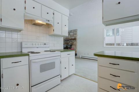 6005 E 21st Ave, Anchorage, AK 99504 photo 3