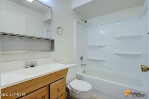 6005 E 21st Ave, Anchorage, AK 99504 photo 10
