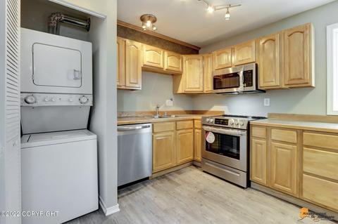329 E 14th Ave # 6, Anchorage, AK 99501 photo 8