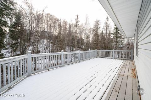17342 Rachel Ave, Eagle River, AK 99577 photo 5