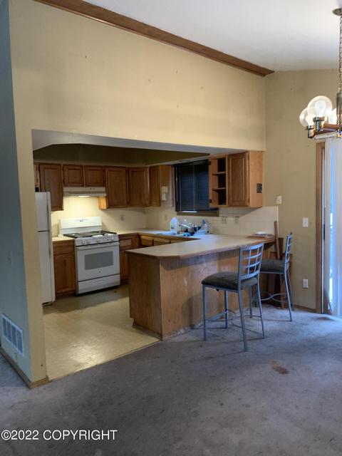 8821 Dome Cir, Eagle River, AK 99577 photo 6