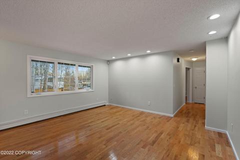 6416 E 35th Ave, Anchorage, AK 99504 photo 6