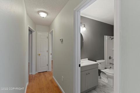 6416 E 35th Ave, Anchorage, AK 99504 photo 12