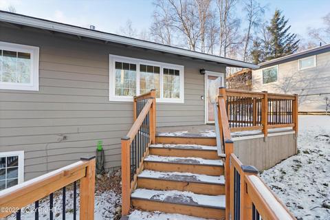6416 E 35th Ave, Anchorage, AK 99504 photo 4