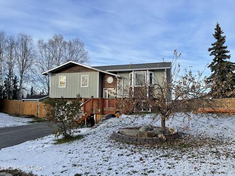 12445 Winter Park Cir, Eagle River, AK 99577 photo 2