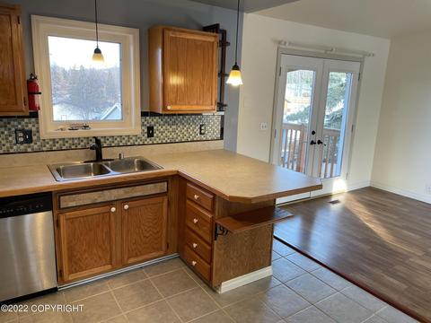 12445 Winter Park Cir, Eagle River, AK 99577 photo 13