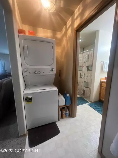 3500 E 42nd Ave, Anchorage, AK 99508 photo 9