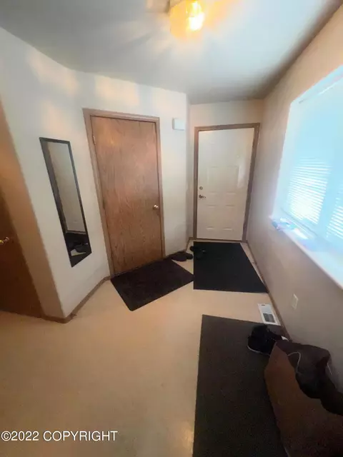 3510 E 42nd Ave, Anchorage, AK 99508 photo 9