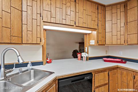 15443 Husky St, Eagle River, AK 99577 photo 23