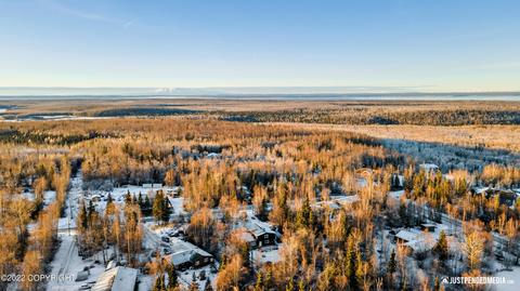15443 Husky St, Eagle River, AK 99577 photo 4