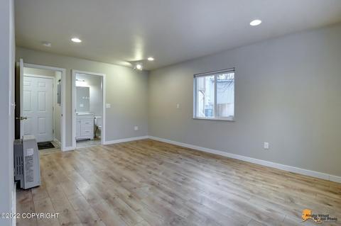 634 E 74th Ave, Anchorage, AK 99518 photo 46