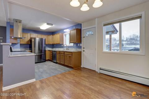 634 E 74th Ave, Anchorage, AK 99518 photo 9