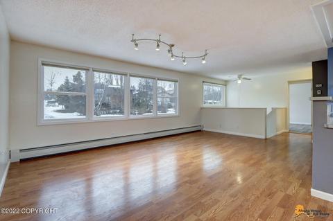 634 E 74th Ave, Anchorage, AK 99518 photo 6