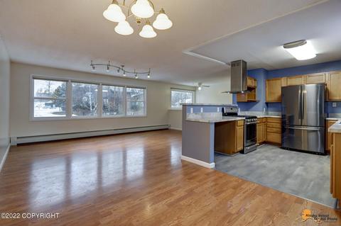 634 E 74th Ave, Anchorage, AK 99518 photo 8