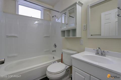 634 E 74th Ave, Anchorage, AK 99518 photo 31