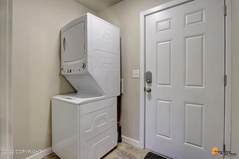 634 E 74th Ave, Anchorage, AK 99518 photo 49