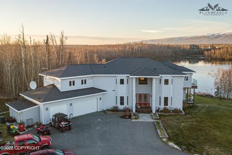 6251 E Chickadee Dr, Palmer, AK 99645
