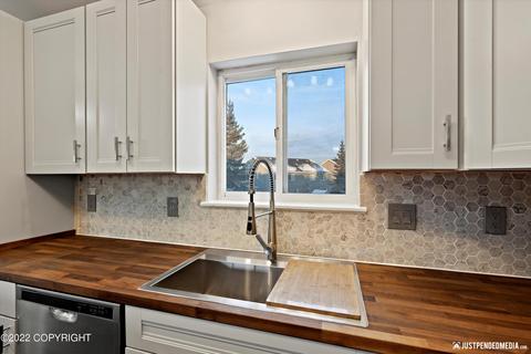 111 Aces Cir, Anchorage, AK 99504 photo 22