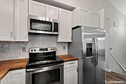 111 Aces Cir, Anchorage, AK 99504 photo 24