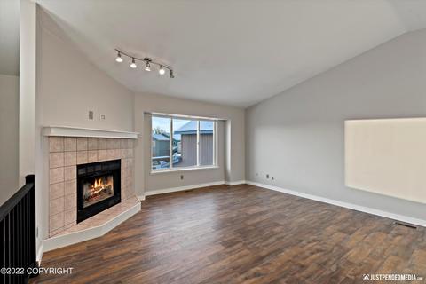 111 Aces Cir, Anchorage, AK 99504 photo 13
