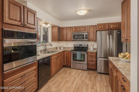 2910 Wiley Post Ave, Anchorage, AK 99517 photo 7