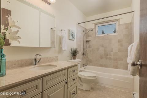2910 Wiley Post Ave, Anchorage, AK 99517 photo 12
