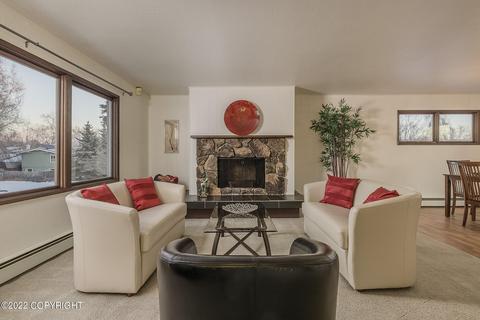 2910 Wiley Post Ave, Anchorage, AK 99517 photo 3