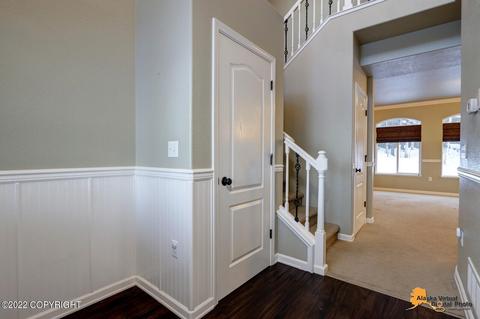 17196 Hideaway Ridge Dr, Eagle River, AK 99577 photo 5