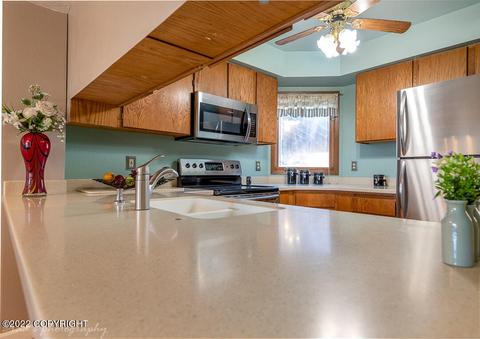 441 Dailey Ave # 7, Anchorage, AK 99515 photo 7