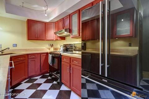 1440 E St # 4, Anchorage, AK 99501 photo 9