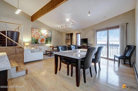 1440 E St # 4, Anchorage, AK 99501 photo 3