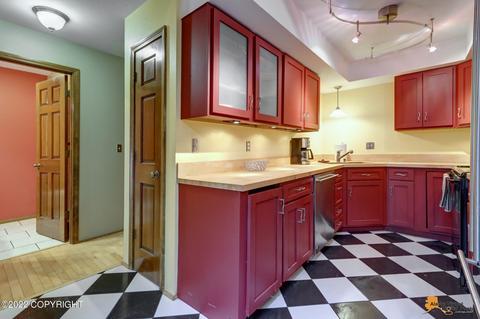 1440 E St # 4, Anchorage, AK 99501 photo 12