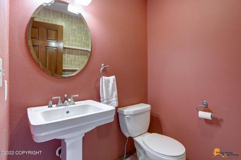 1440 E St # 4, Anchorage, AK 99501 photo 15