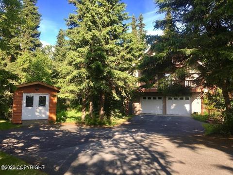 6820 Round Tree Dr, Anchorage, AK 99507 photo 2