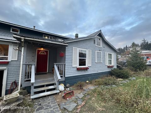 577 Evergreen Ave, Wrangell, AK 99929