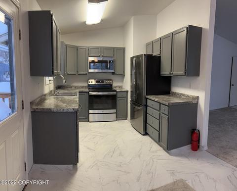 6940 Ryan Ct, Anchorage, AK 99504 photo 3