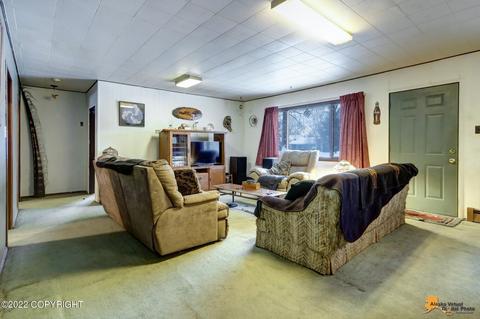 5930 E 34th Ave, Anchorage, AK 99504 photo 7